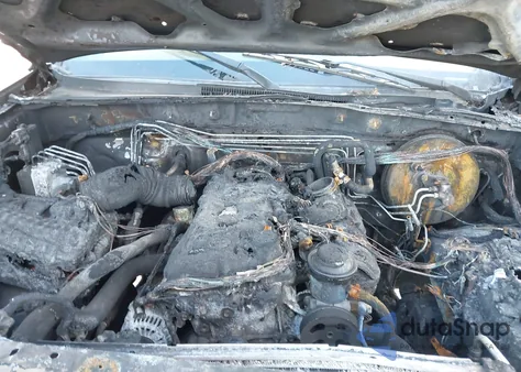 2011 Toyota Tacoma z USA, uszkodzony, nr VIN 5TFPX4EN8BX001784